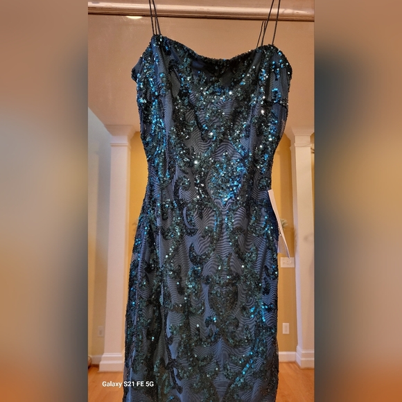 Green Sequin Mini Dress NWT - Picture 8 of 8